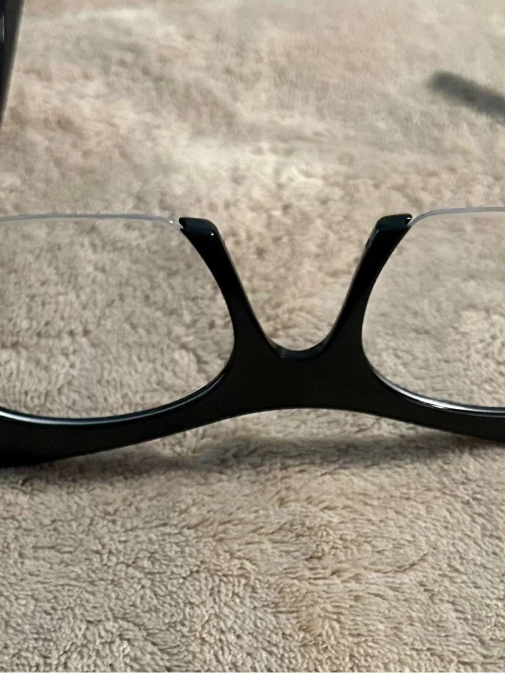 Black Cat-Eye Glasses with bottomless frame